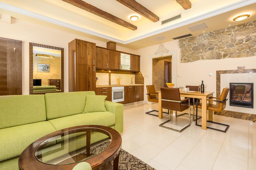 Villas Arbia Banjol Extérieur photo
